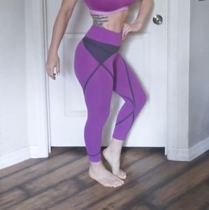 Size 0 zobha purple and grey leggings